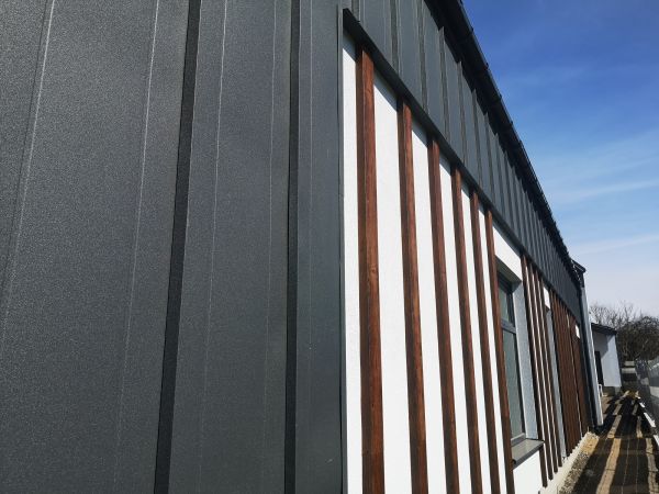 Metal Cladding Repair in Sparks